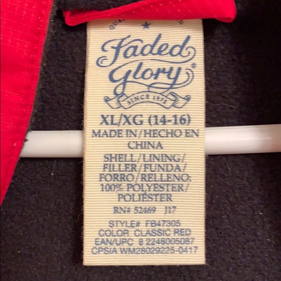 Boy’s puffer jacket - Picture 3 of 3